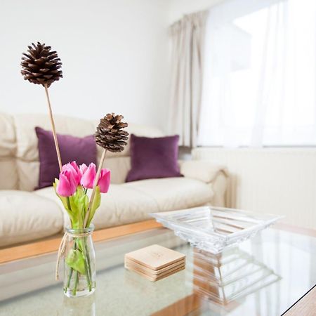Guestready - Spacious 2Br Flat In Peaceful Hove Extérieur photo